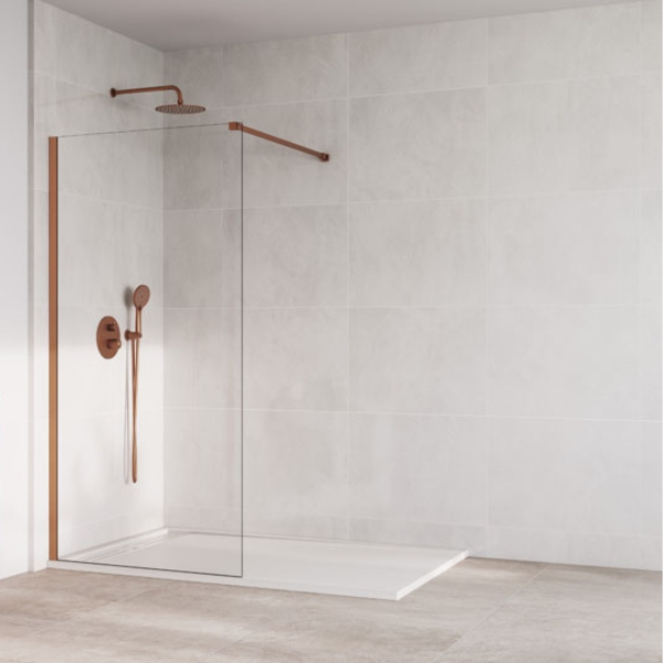 Plato de ducha minimalista con mampara en Forma Cerámicas